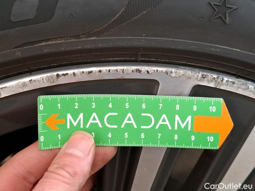  Bmw  Serie 1 Série 1 Berline 116 d Luxury 1.5 115CV BVA7 E6d #16