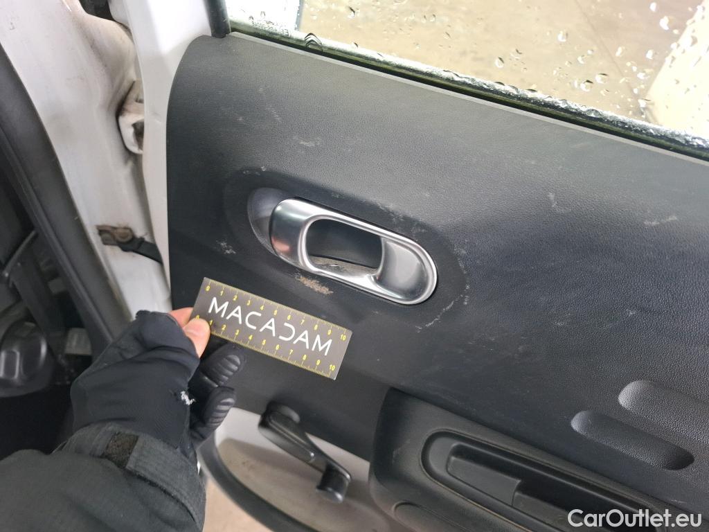  Citroen  C3  Société Feel 1.5 BlueHDI 100CV BVM6 E6d #8