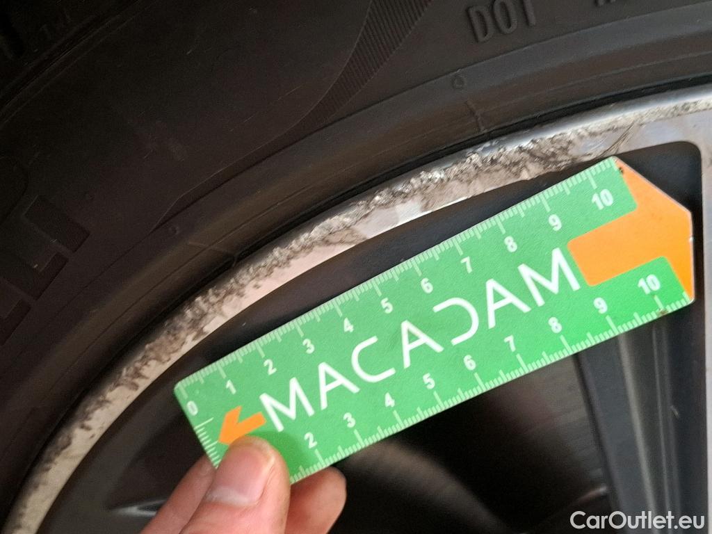  Bmw  Serie 1 Série 1 Berline 116 d Luxury 1.5 115CV BVA7 E6d #41