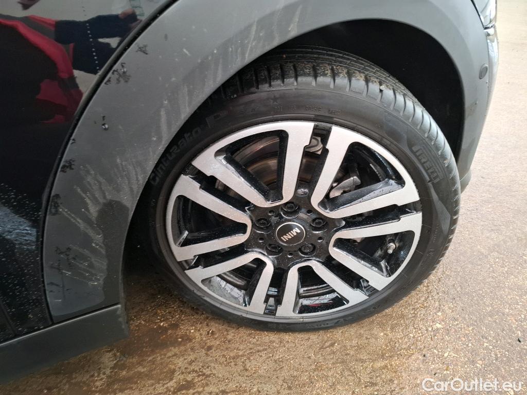  Mini  Cooper MINI Mini / 2021 / 5P / Berline  Edition Camden 136 ch BVA7 #18