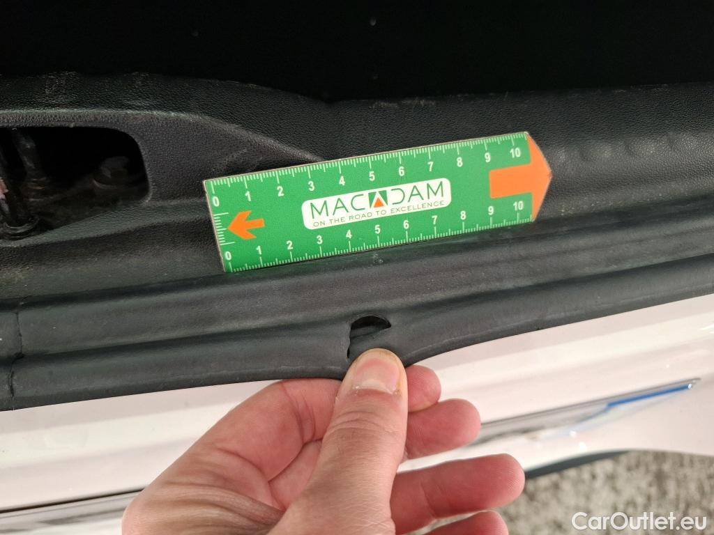  Citroen  C3  Feel Business 1.2 PureTech 80CV BVM5 E6d #6