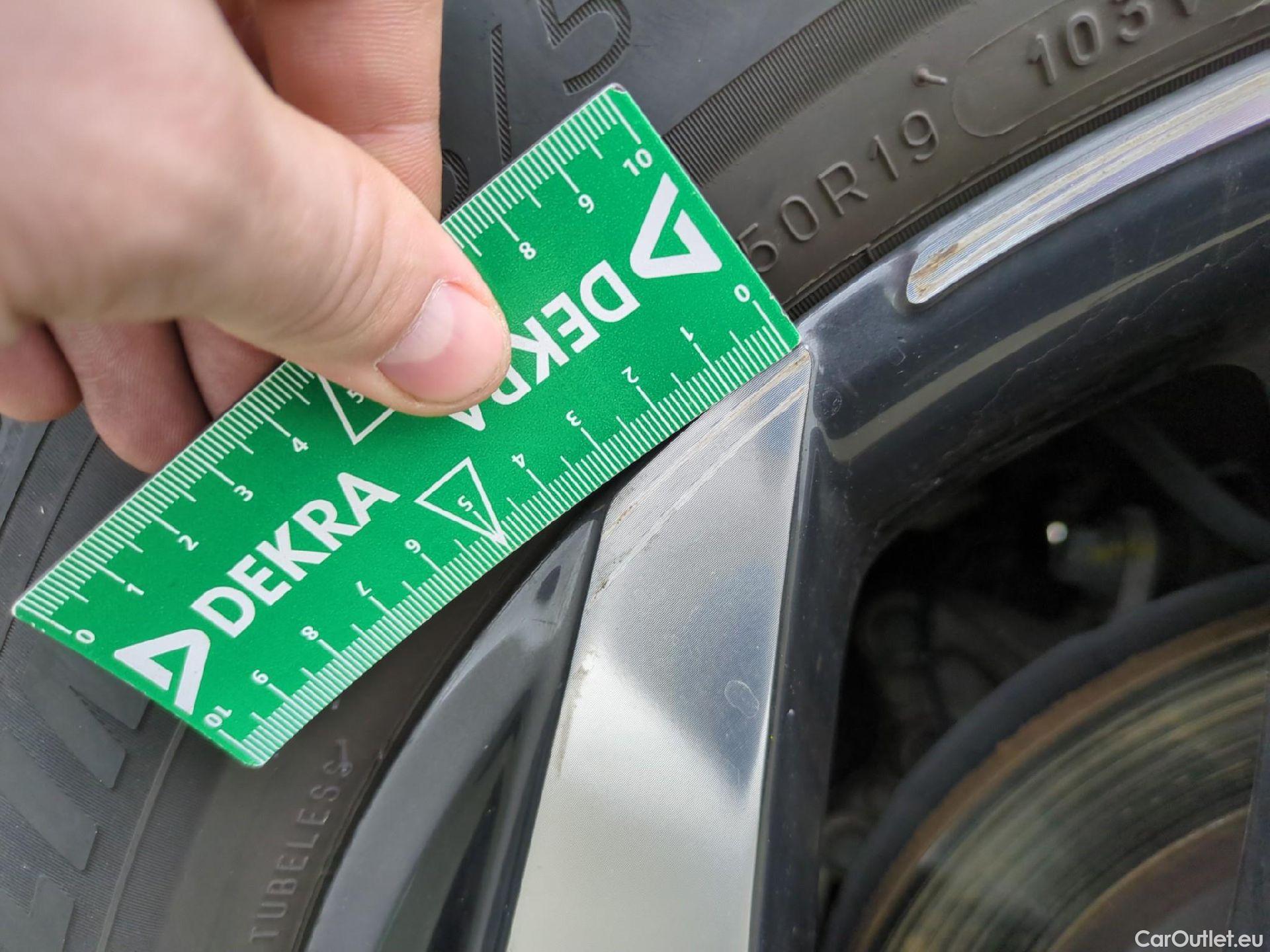  Hyundai  Tucson HYUNDAI  / 2020 / 5P / SUV 1.6 PHEV 265 HTRAC EXECUTIVE 4WD AUTO #26