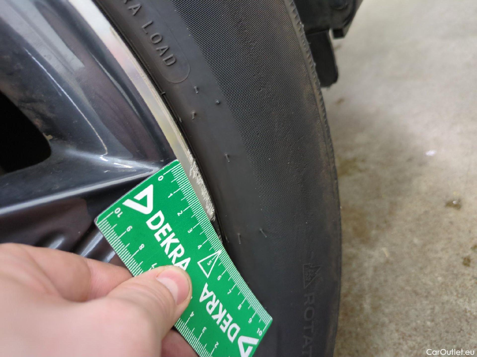  Hyundai  Tucson HYUNDAI  / 2020 / 5P / SUV 1.6 PHEV 265 HTRAC EXECUTIVE 4WD AUTO #13