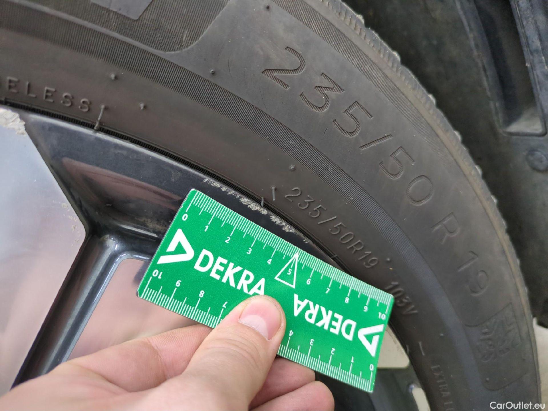  Hyundai  Tucson HYUNDAI  / 2020 / 5P / SUV 1.6 PHEV 265 HTRAC EXECUTIVE 4WD AUTO #11