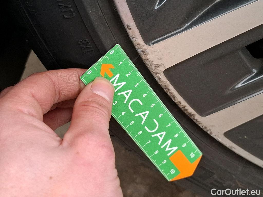  Bmw  Serie 1 Série 1 Berline 116 d Luxury 1.5 115CV BVA7 E6d #20