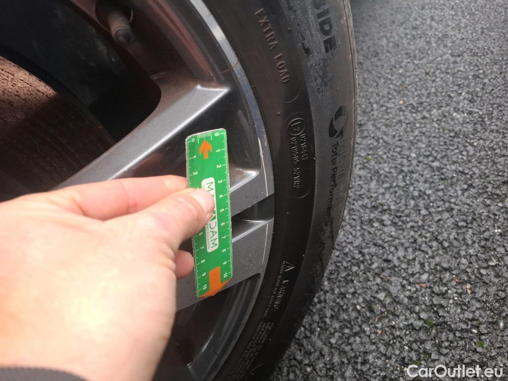  Peugeot  3008 PEUGEOT   2020  5P  SUV 16 HYBRID 225 EEAT8 Allure Pack #8