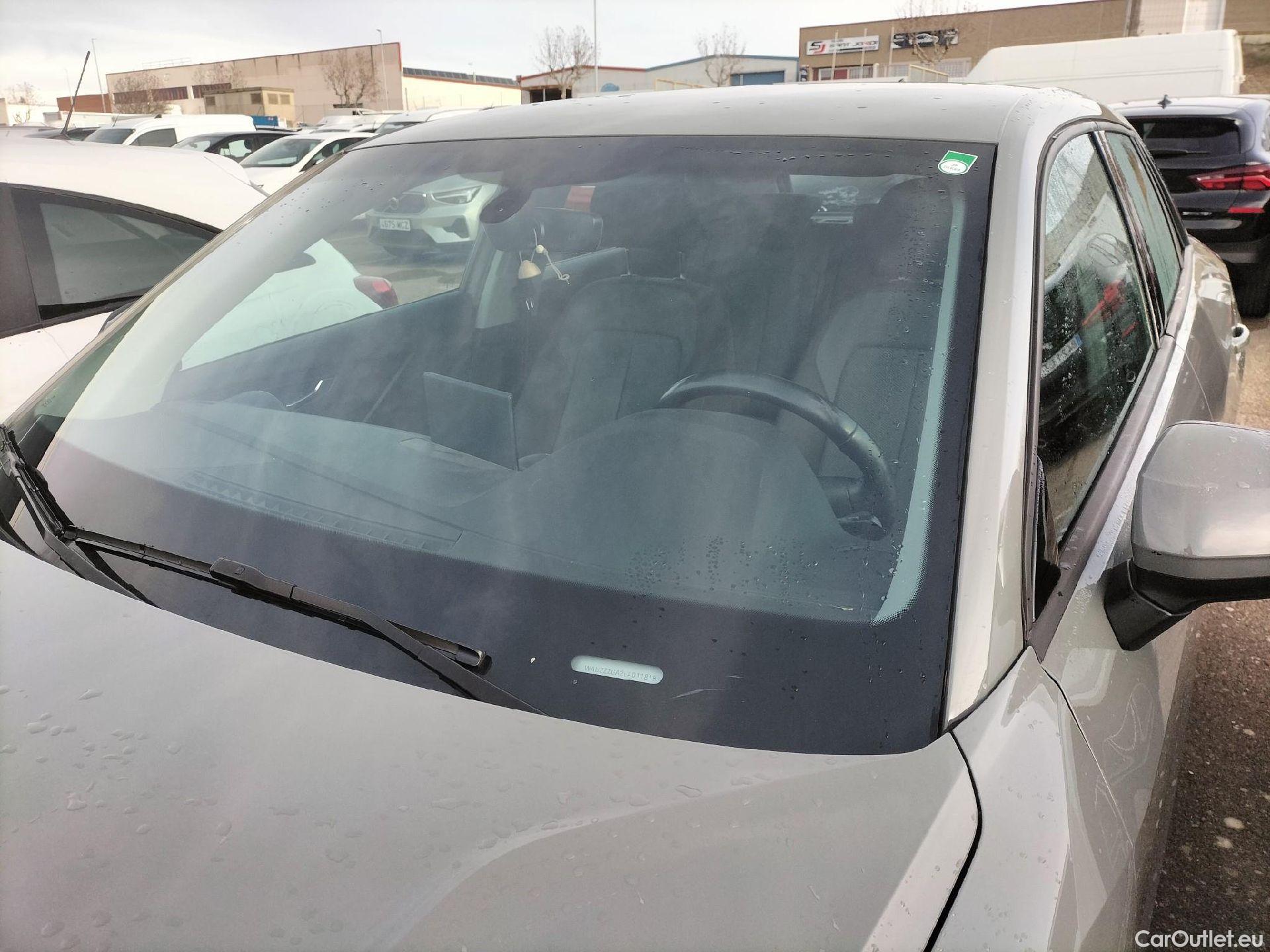  Audi  Q2 AUDI  / 2016 / 5P / todoterreno Design 30 TFSI 85kW (116CV) #14