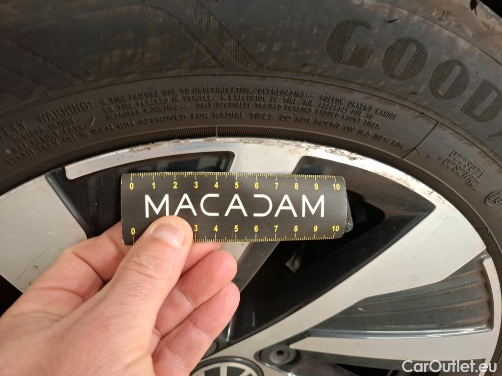  Volkswagen  Golf  VOLKSWAGEN / 2020 / 5P / Berline 1.4 eHybrid OPF 204 DSG6 Style #13