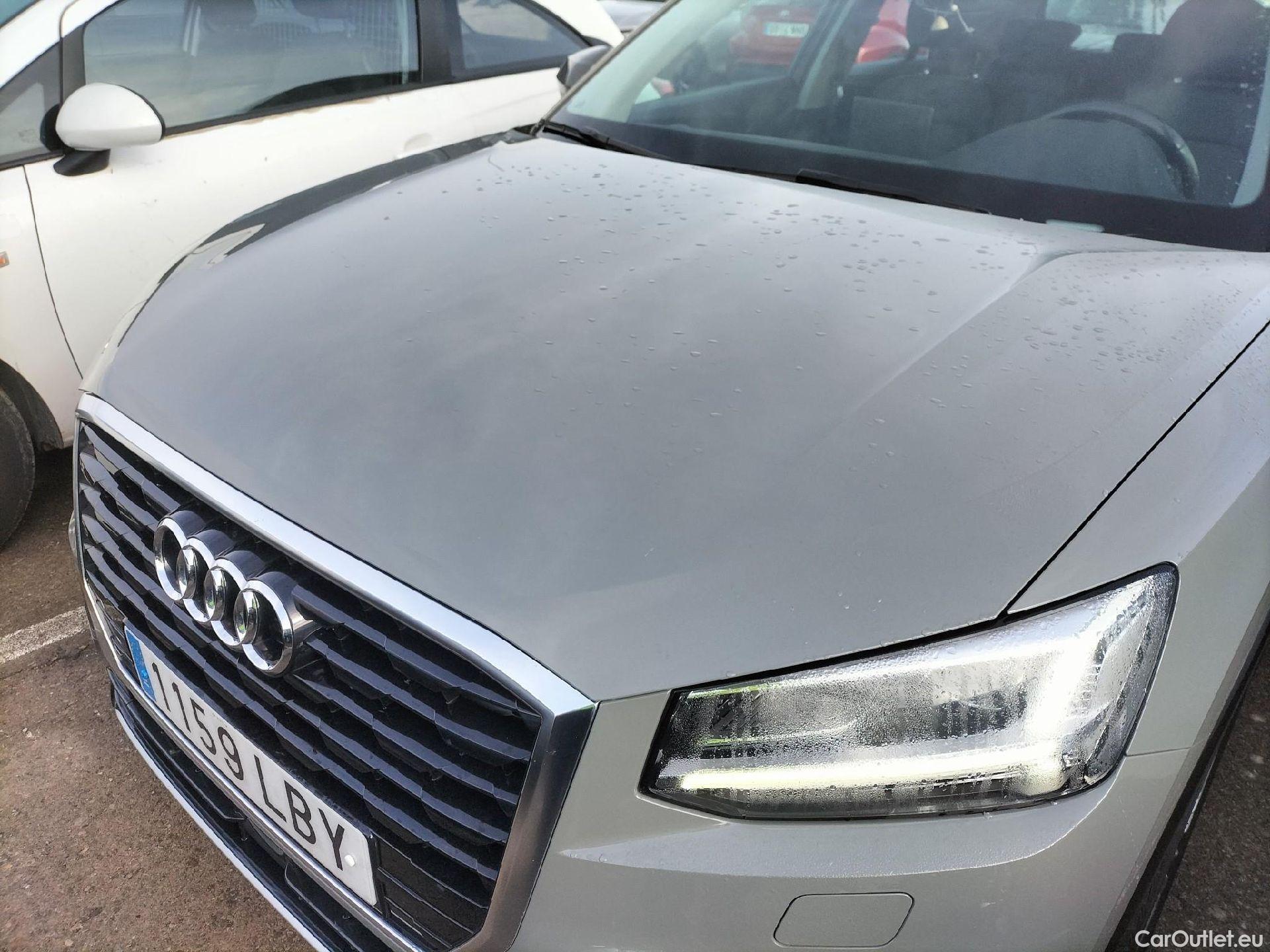  Audi  Q2 AUDI  / 2016 / 5P / todoterreno Design 30 TFSI 85kW (116CV) #9