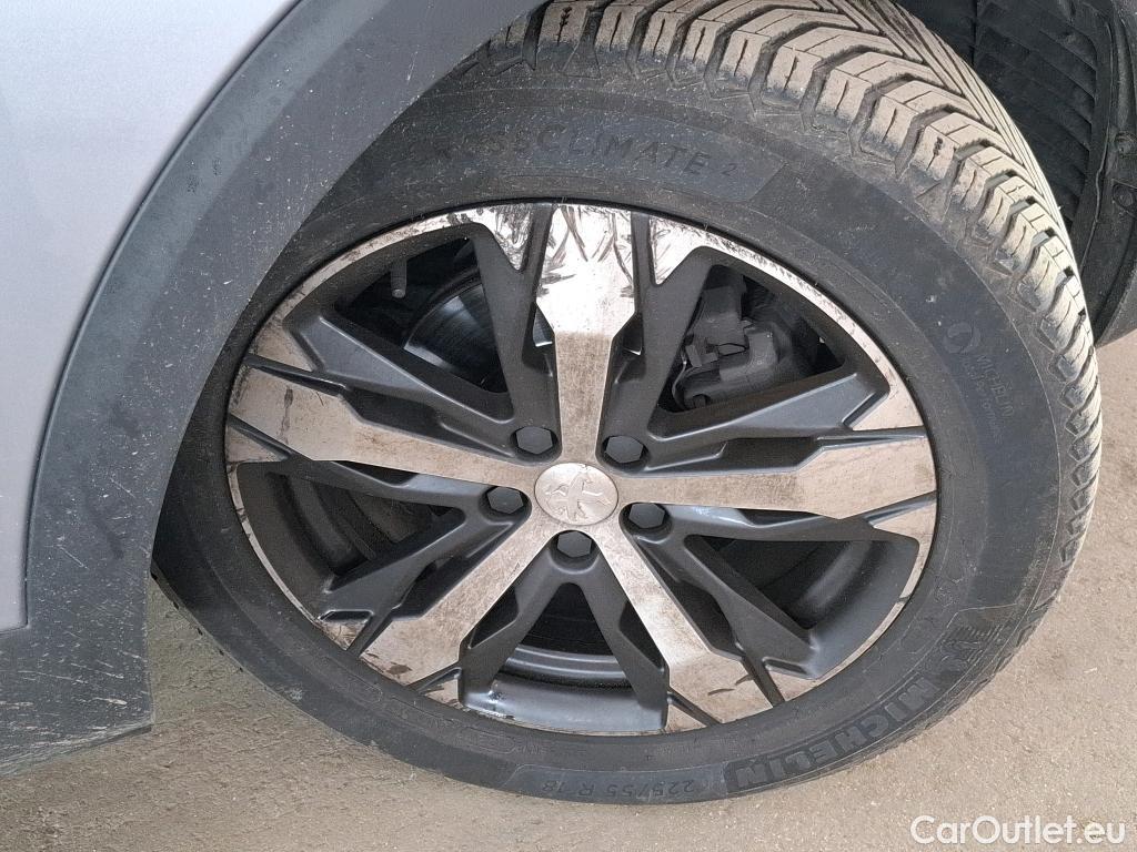  Peugeot  5008  Crossway 1.5 HDi 130CV BVA8 E6dT #44