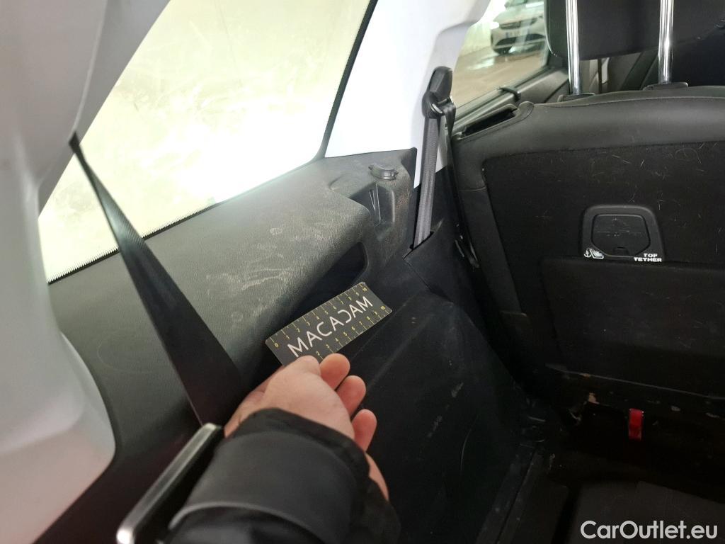  Peugeot  5008  Crossway 1.5 HDi 130CV BVA8 E6dT #1