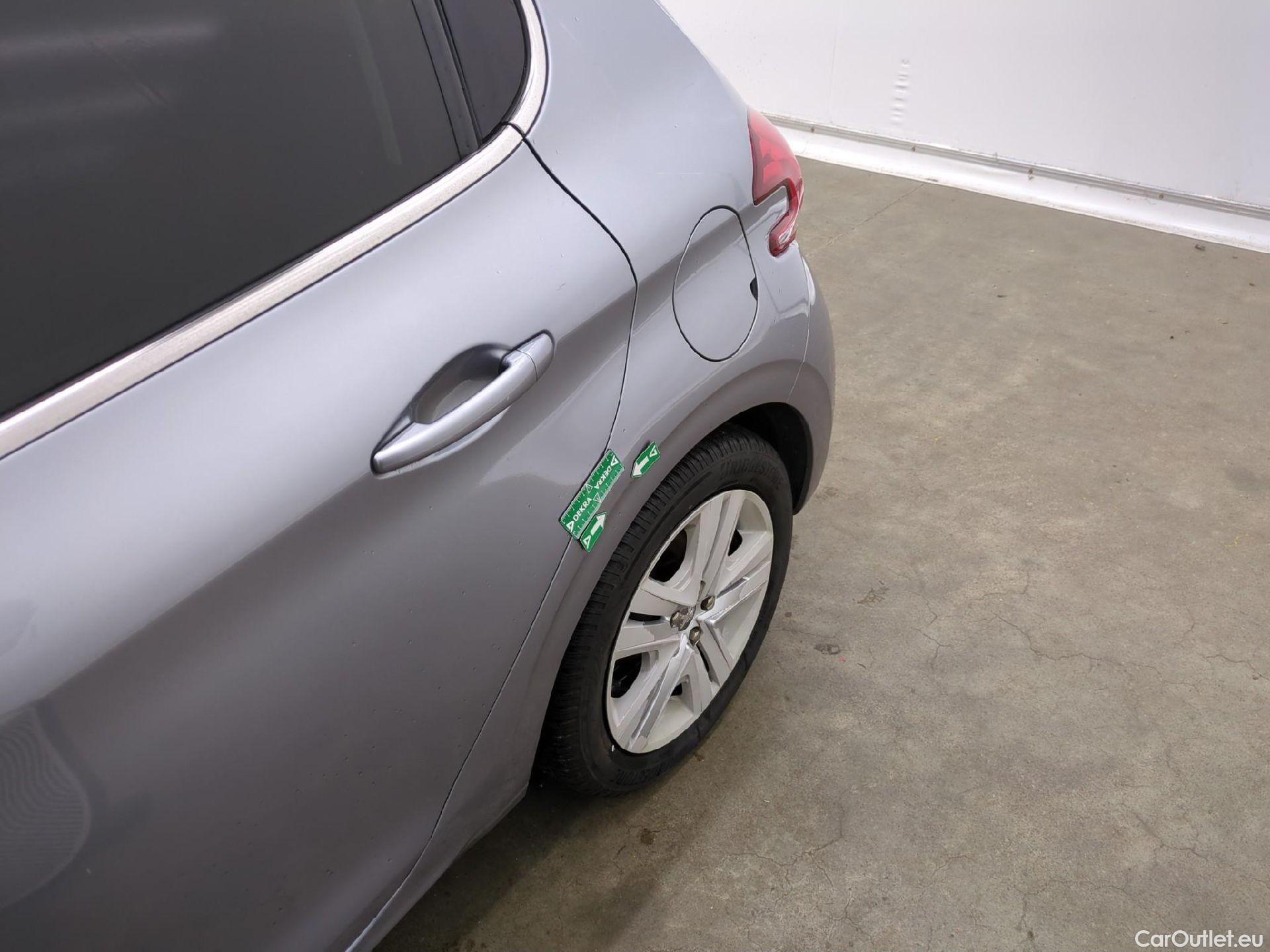  Peugeot  208  Allure Business 1.2 PureTech 110CV BVM6 E6dT #20