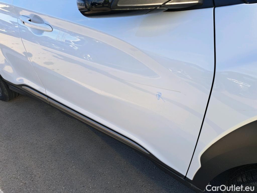  Hyundai  Konna HYUNDAI Kona / 2020 / 5P / todoterreno 1.6 GDI HEV Tecno 2C DCT #4