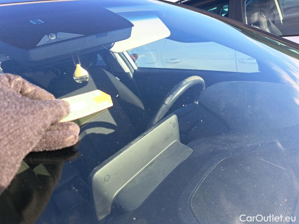  Hyundai  Konna HYUNDAI Kona / 2020 / 5P / todoterreno 1.6 GDI HEV Tecno 2C DCT #17