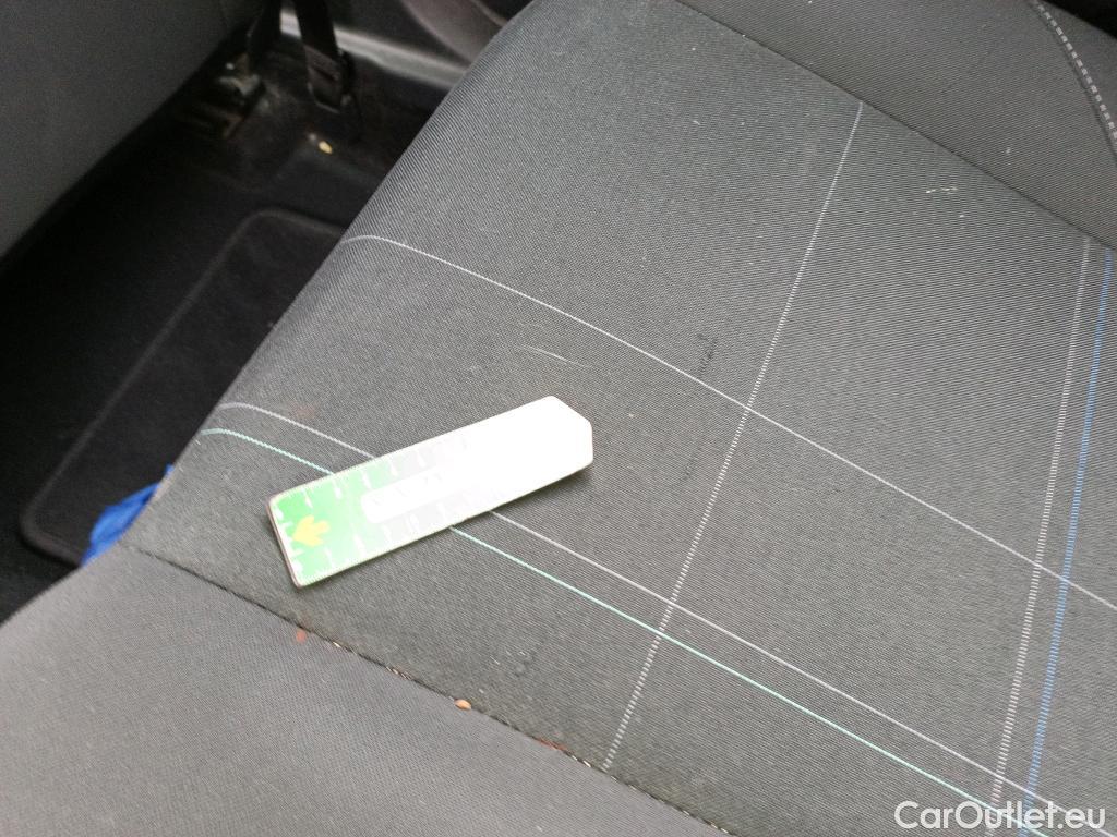  Ford  Fiesta FORD  / 2017 / 5P / berlina con portón 1.0 EcoBoost 70kW (95CV) Trend S/S 5p #5