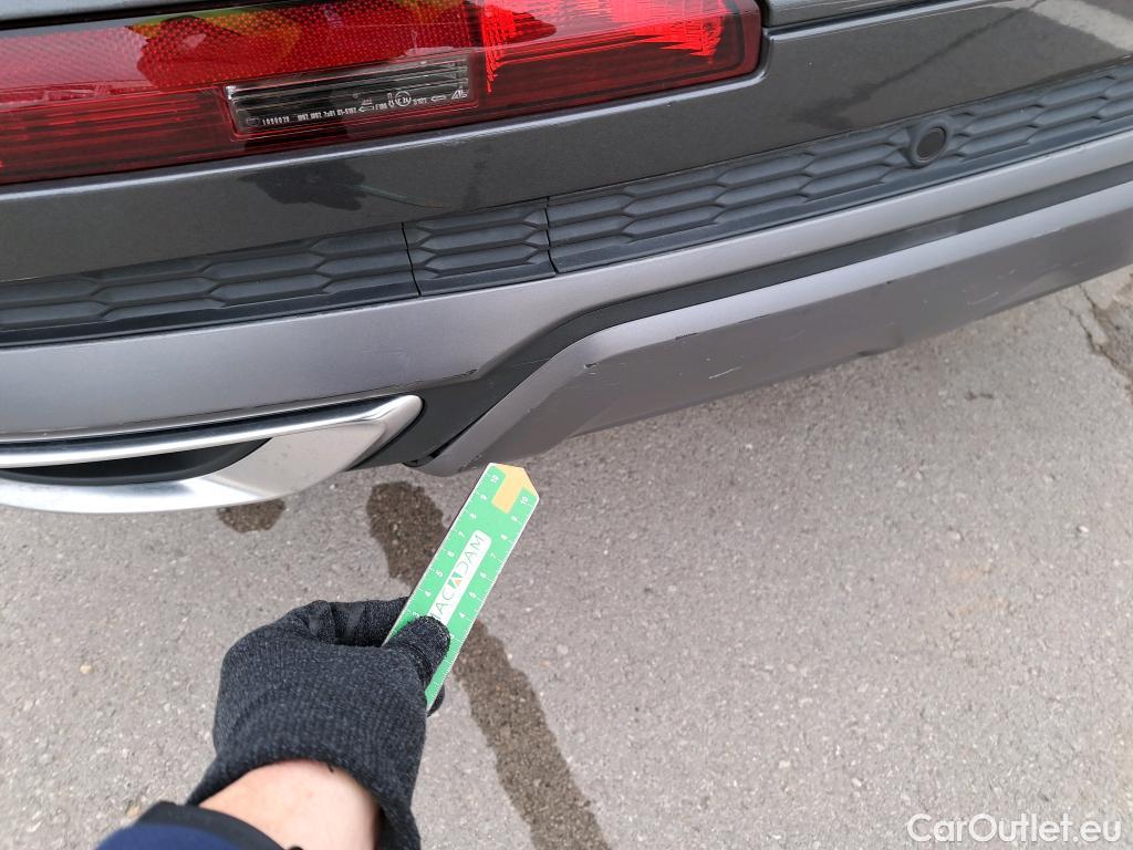  Audi  Q7 AUDI  / 2019 / 5P / todoterreno S line 55 TFSIe 280kW(381CV) quattro tip #27