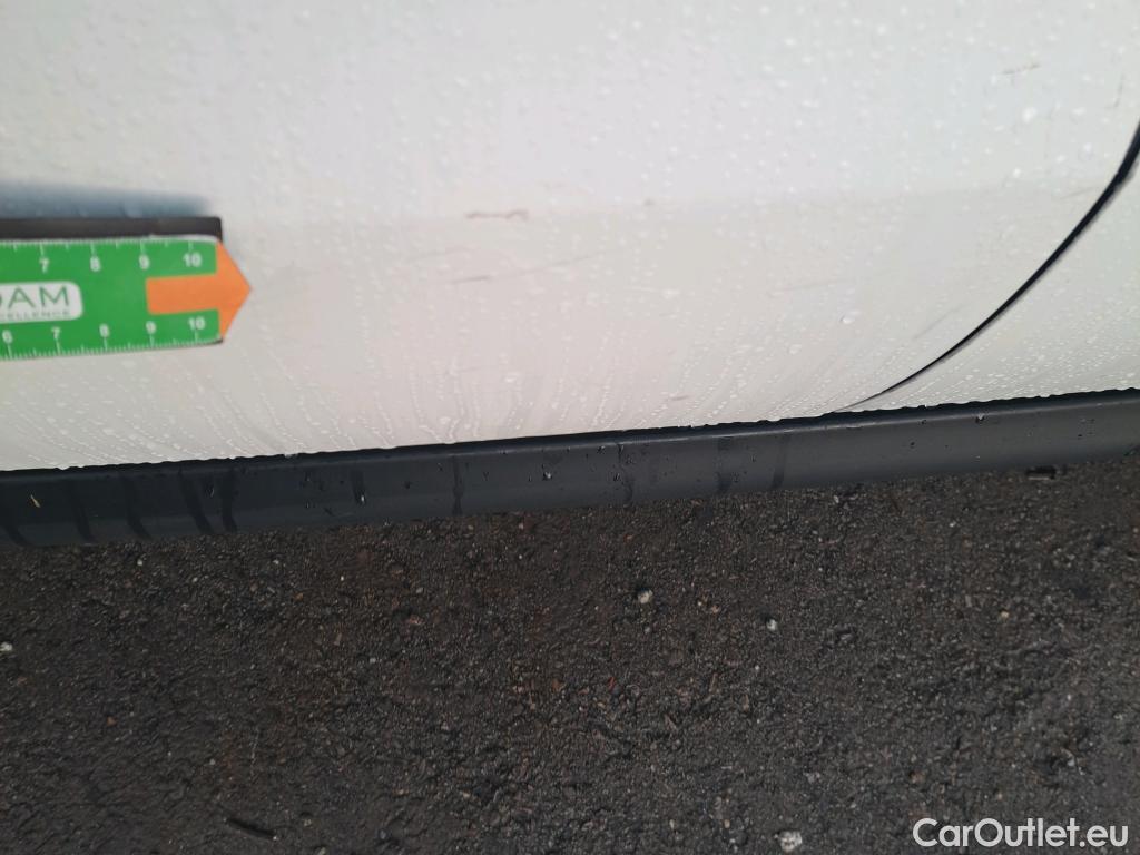  Citroen  C3 CITROEN  Aircross / 2017 / 5P / todoterreno PureTech 81kW (110CV) S&S SHINE #17