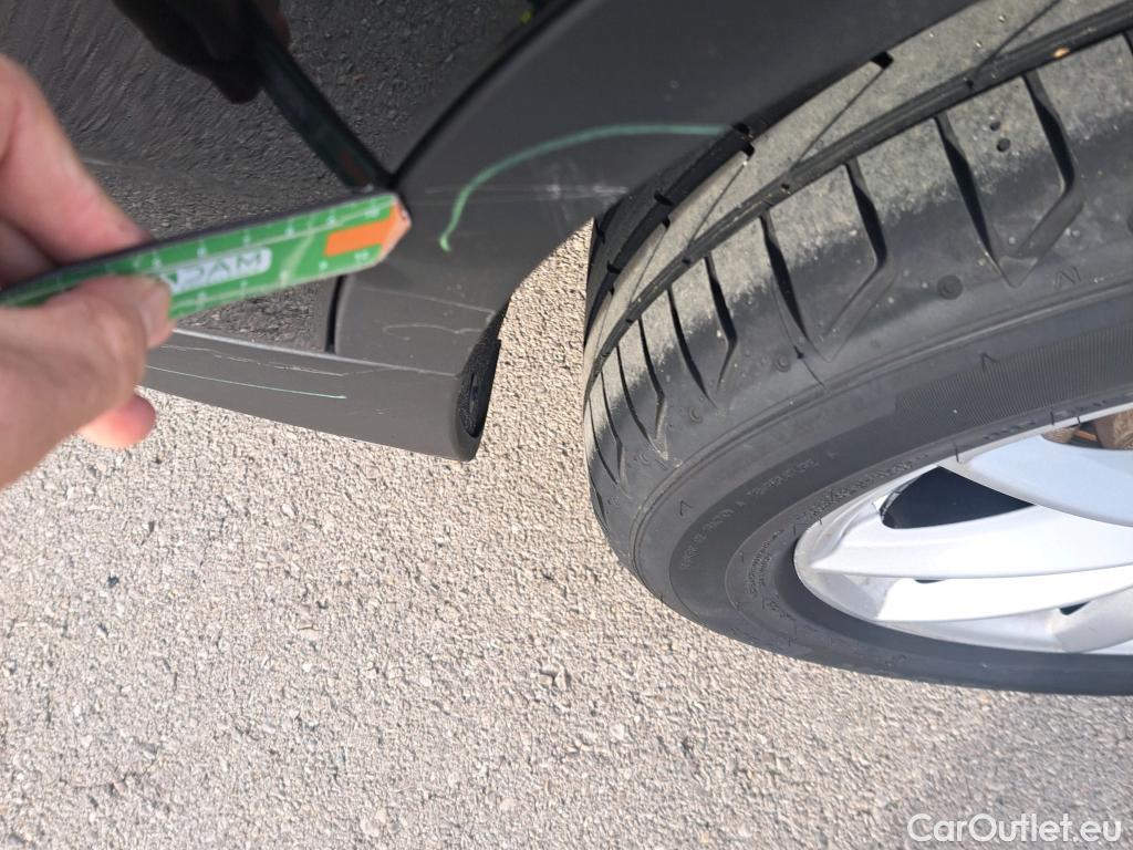  Bmw  X1 BMW  / 2019 / 5P / todoterreno sDrive18d #23