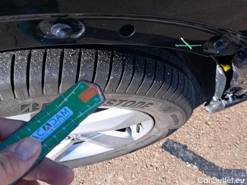  Audi  Q3 AUDI  / 2018 / 5P / todoterreno Advanced 35 TDI 110kW (150CV) S tronic #36