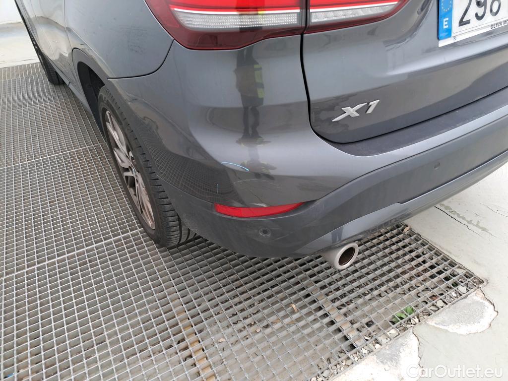 Bmw  X1 BMW  sDrive18i (CX2) #8