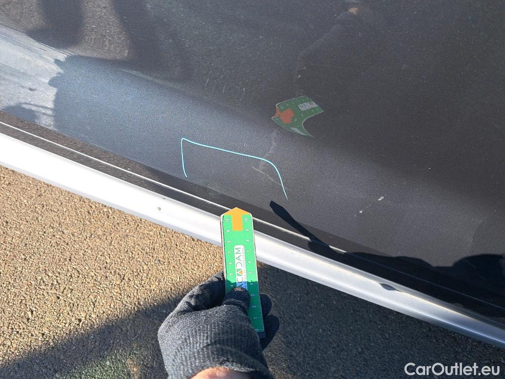  Audi  Q5 AUDI  / 2016 / 5P / todoterreno Design 35 TDI 120kW S tronic (AC) #14