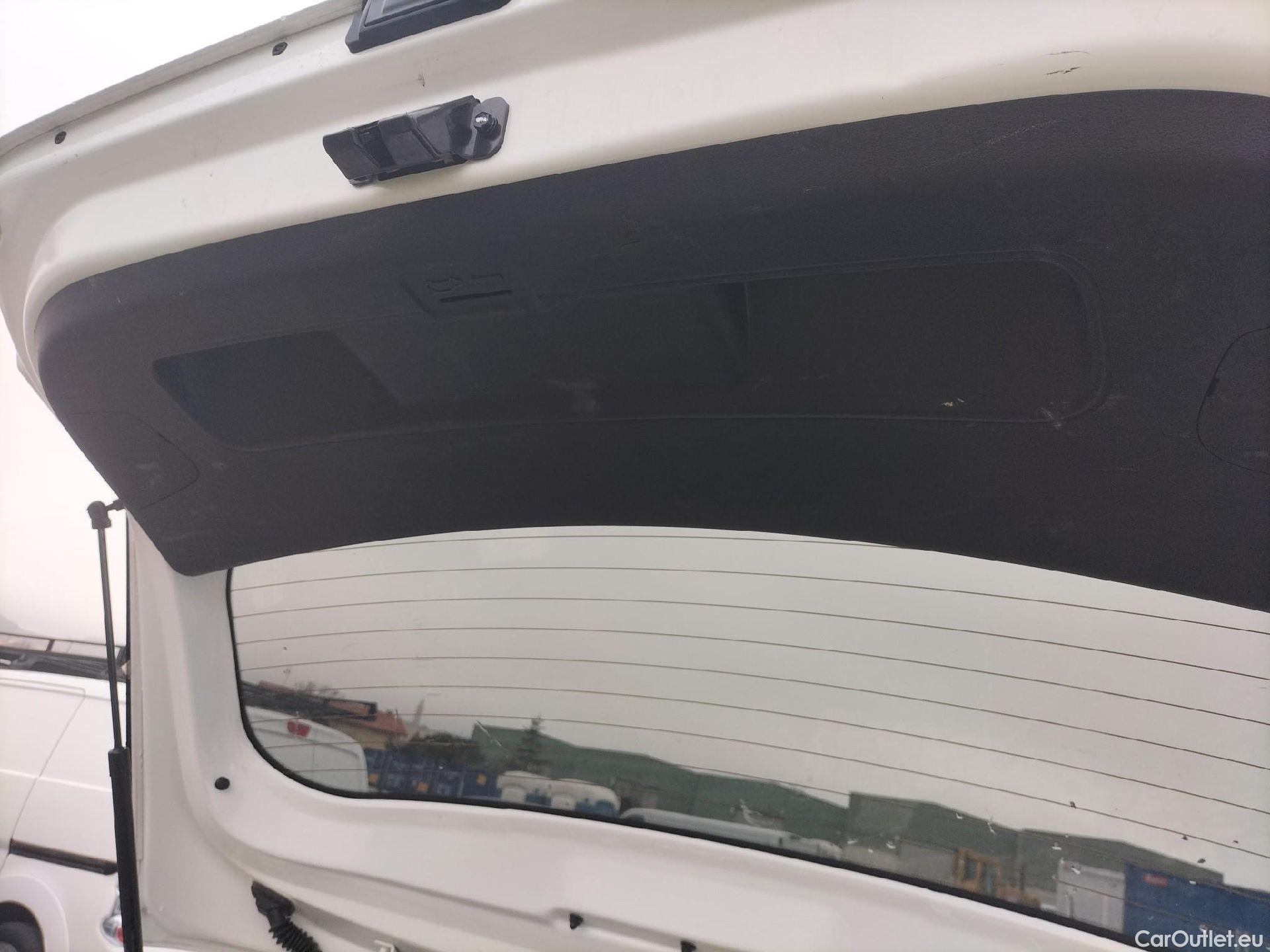  Hyundai  i20 HYUNDAI  / 2020 / 5P / berlina con portón 1.0 TGDI 74kW (100CV) Tecno #15