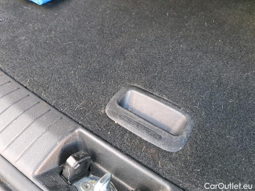  Hyundai  Konna HYUNDAI Kona / 2020 / 5P / todoterreno 1.6 GDI HEV Tecno 2C DCT #11