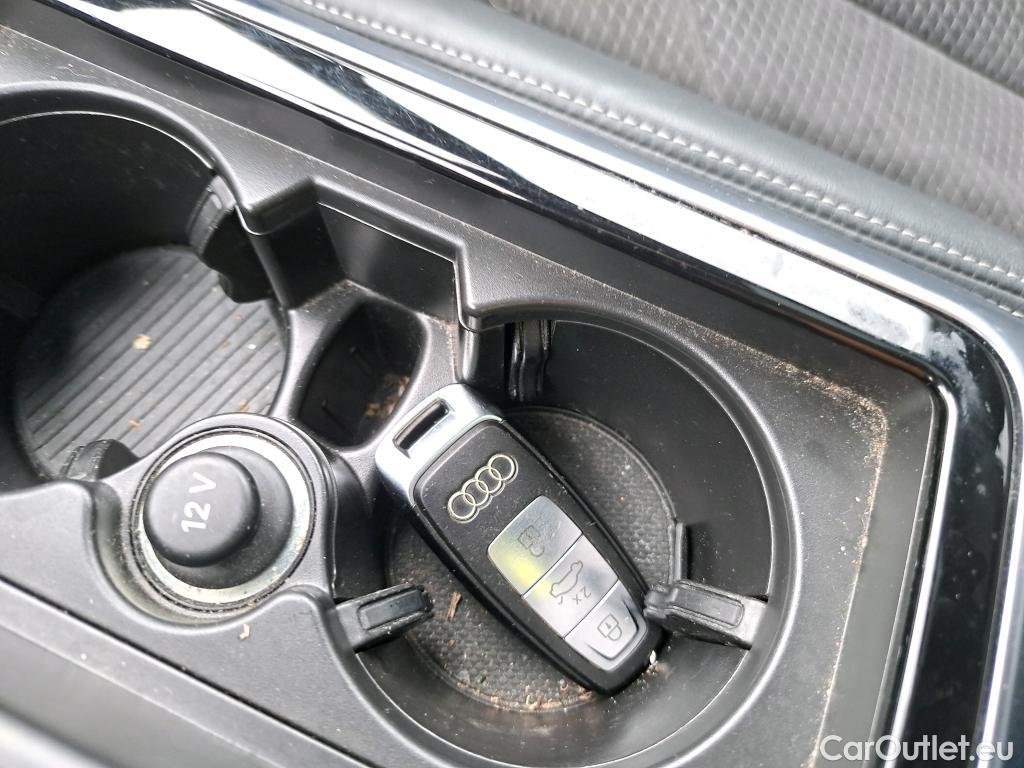  Audi  Q7 AUDI  / 2019 / 5P / todoterreno S line 55 TFSIe 280kW(381CV) quattro tip #1