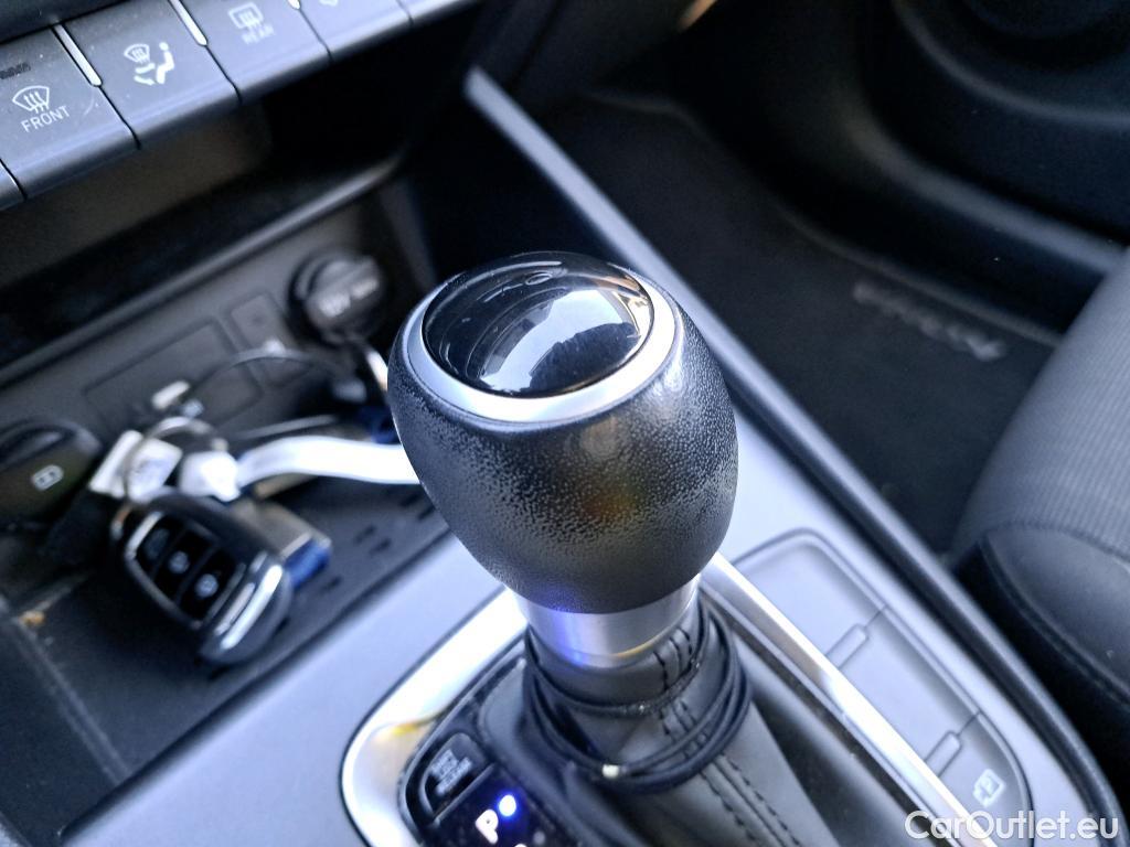  Hyundai  Konna HYUNDAI Kona / 2020 / 5P / todoterreno 1.6 GDI HEV Tecno 2C DCT #26