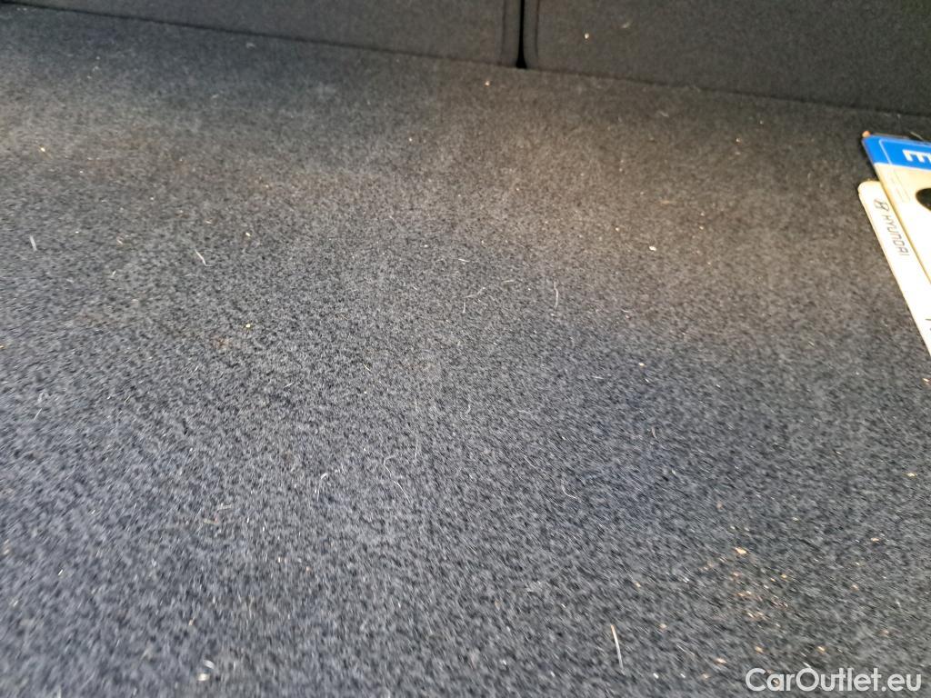  Hyundai  Konna HYUNDAI Kona / 2020 / 5P / todoterreno 1.6 GDI HEV Tecno 2C DCT #10