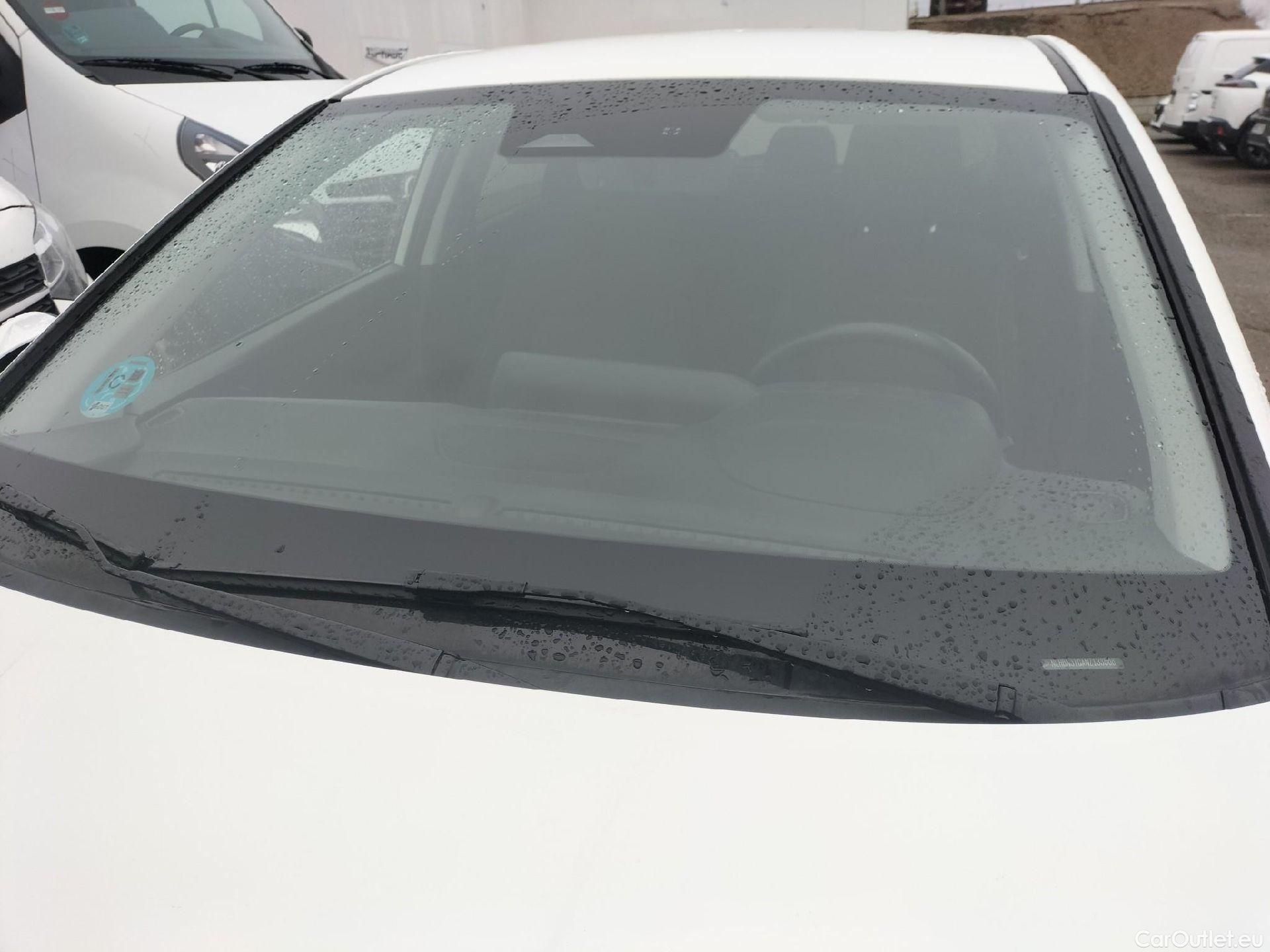  Hyundai  i20 HYUNDAI  / 2020 / 5P / berlina con portón 1.0 TGDI 74kW (100CV) Tecno #7