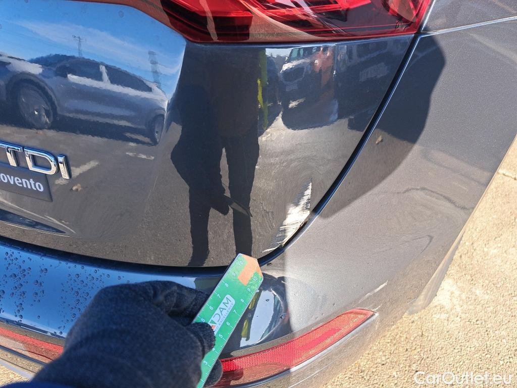  Audi  Q5 AUDI  / 2016 / 5P / todoterreno Design 35 TDI 120kW S tronic (AC) #6