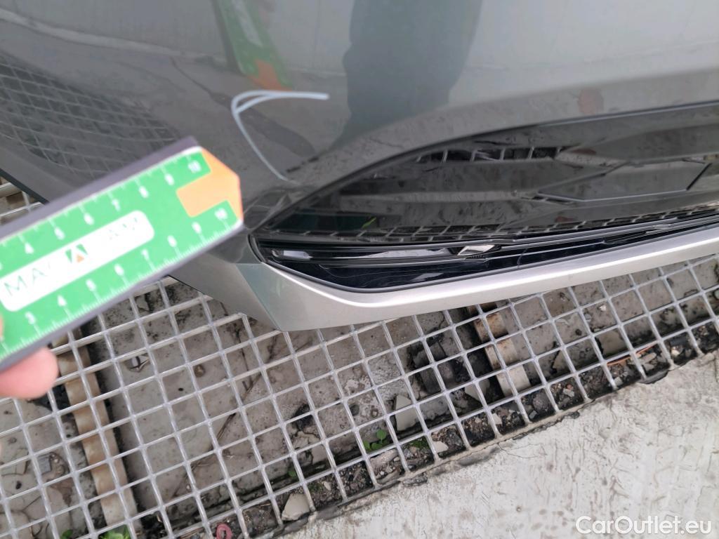  KIA  Niro KIA e- / 2022 / 5P / crossover e- 150kW Emotion (Long Range) #8