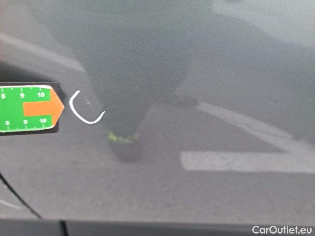  Opel   Grandland X OPEL / 2017 / 5P / todoterreno 1.5 CDTi Selective #49