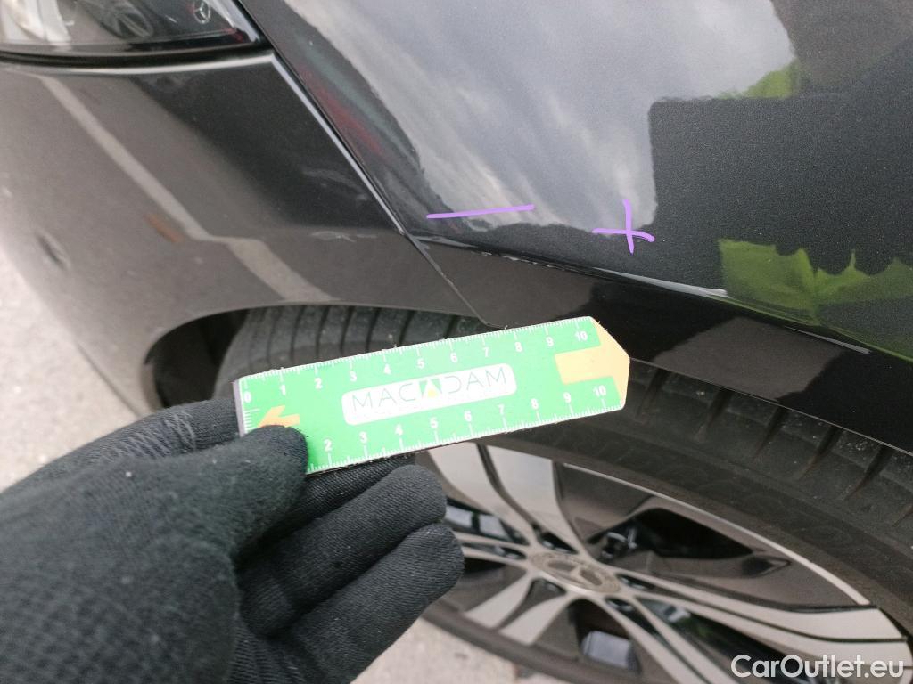  Mercedes  C-Klasse MERCEDES-BENZ Clase C / 2021 / 4P / sedán C 220 d #3