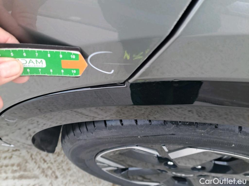  KIA  Niro KIA e- / 2022 / 5P / crossover e- 150kW Emotion (Long Range) #13