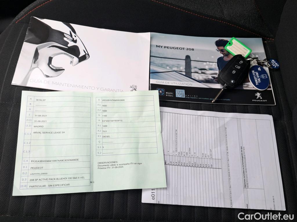  Peugeot  208 PEUGEOT  / 2019 / 5P / berlina con portón BlueHDi 73kW (100CV) Active Pack (AC) #1