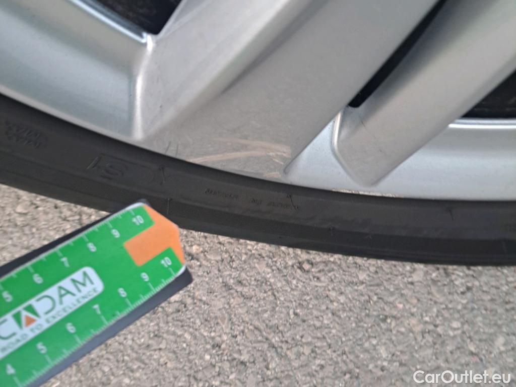  Opel   Grandland X OPEL / 2017 / 5P / todoterreno 1.5 CDTi Selective #12