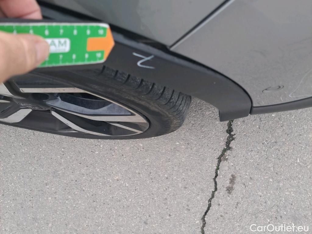  Nissan  Qashqai NISSAN  / 2017 / 5P / todoterreno dCi 96 kW (130 CV) XTRONIC TEKNA+ ProPI. #44