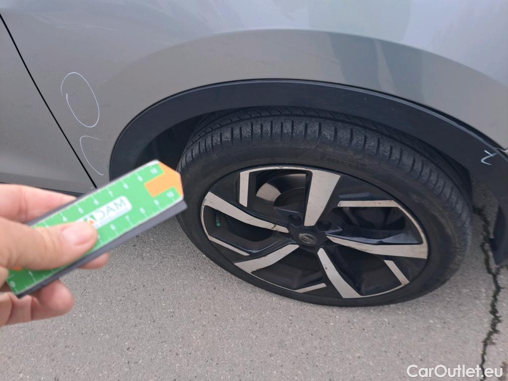  Nissan  Qashqai NISSAN  / 2017 / 5P / todoterreno dCi 96 kW (130 CV) XTRONIC TEKNA+ ProPI. #43