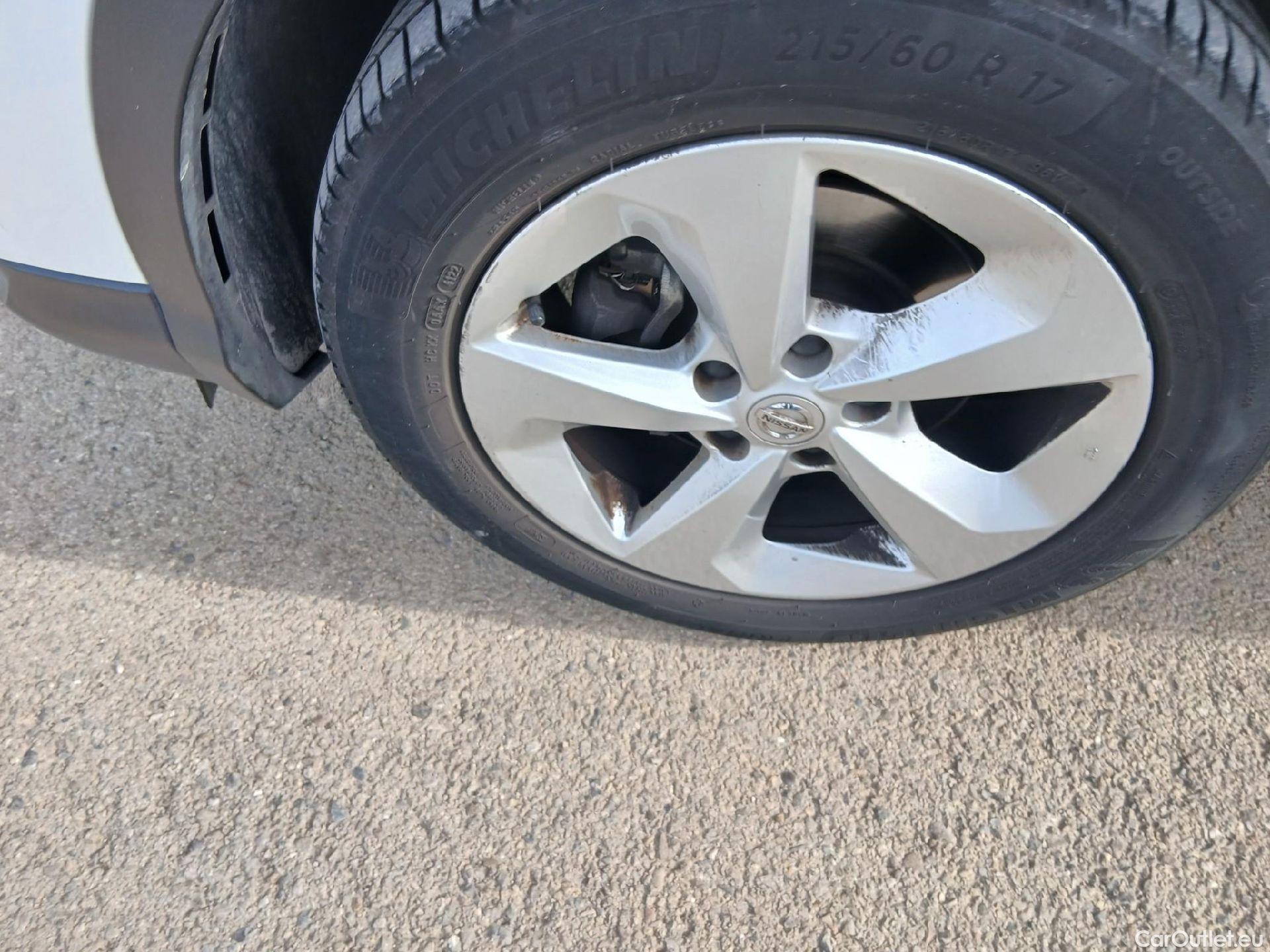  Nissan  Qashqai NISSAN  / 2017 / 5P / todoterreno dCi 85 kW (115 CV) ACENTA #3