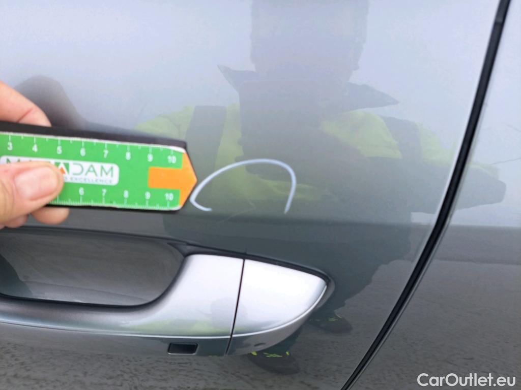  KIA  Niro KIA e- / 2022 / 5P / crossover e- 150kW Emotion (Long Range) #15