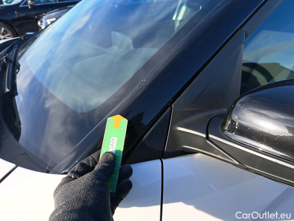  Hyundai  Konna HYUNDAI Kona / 2020 / 5P / todoterreno 1.6 GDI HEV Tecno 2C DCT #60