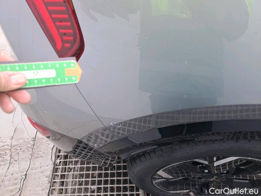  KIA  Niro KIA e- / 2022 / 5P / crossover e- 150kW Emotion (Long Range) #32