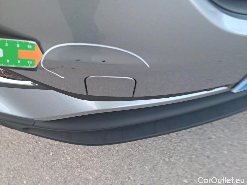  Opel   Grandland X OPEL / 2017 / 5P / todoterreno 1.5 CDTi Selective #32