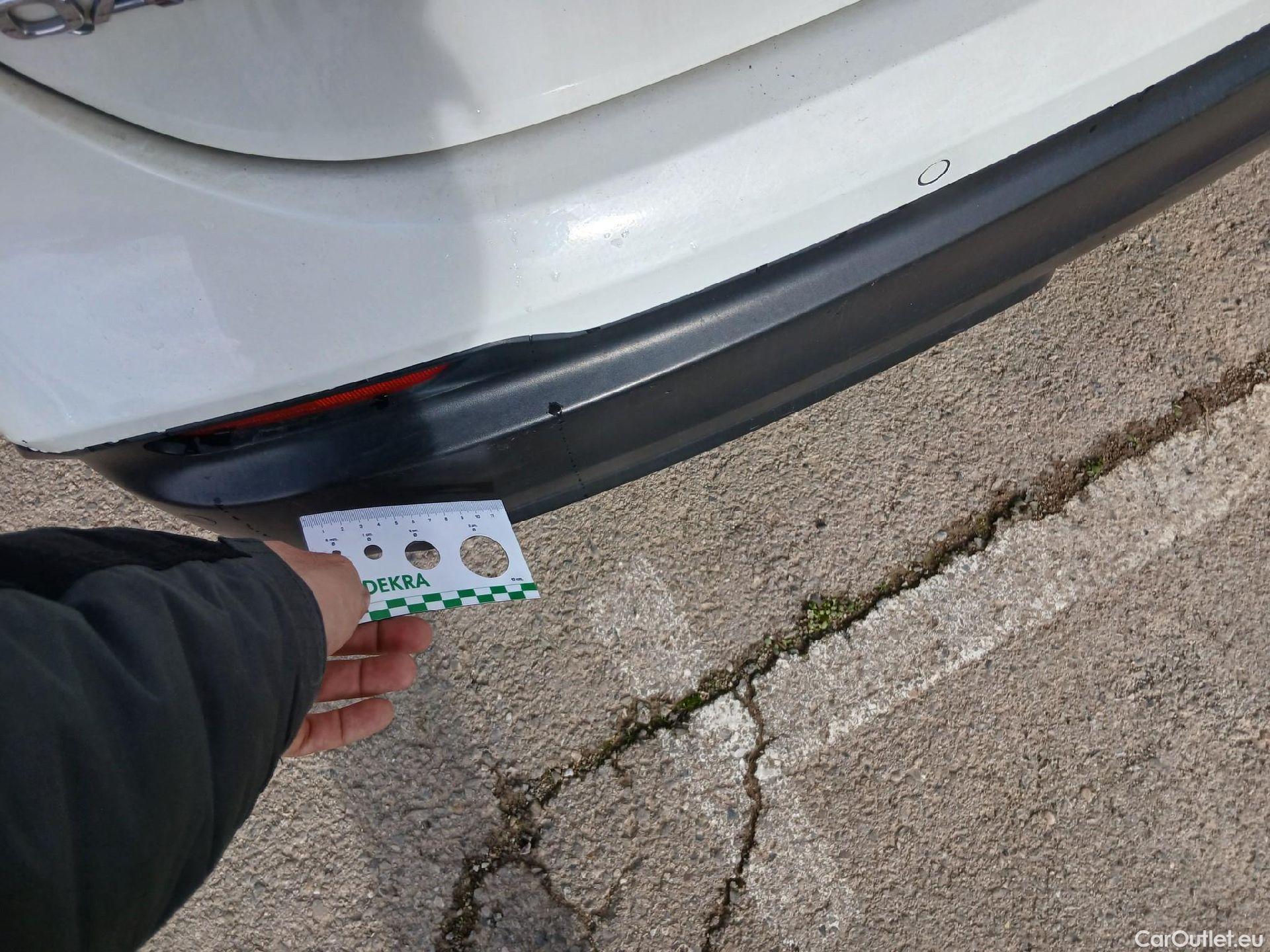  Nissan  Qashqai NISSAN  / 2017 / 5P / todoterreno dCi 85 kW (115 CV) ACENTA #13