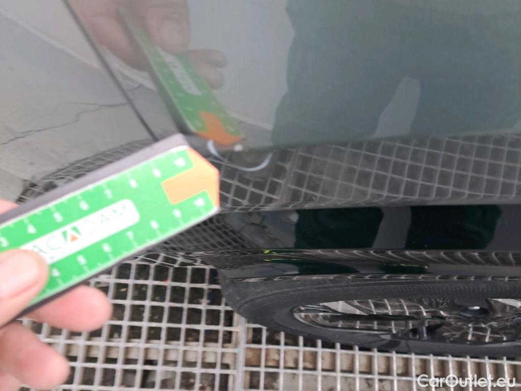  KIA  Niro KIA e- / 2022 / 5P / crossover e- 150kW Emotion (Long Range) #33