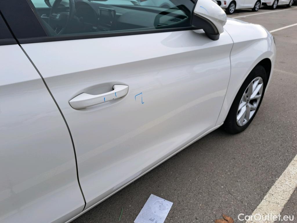  Seat  Leon SEAT Nuevo León / 2020 / 5P / familiar SP 2.0 TDI 85kW Style Go(SP) #30