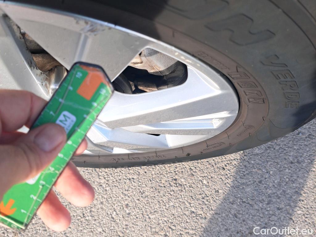  Peugeot  3008 PEUGEOT  / 2020 / 5P / todoterreno 1.5 BlueHDi 96kW (130CV) S&S Active Pack (CM) #15