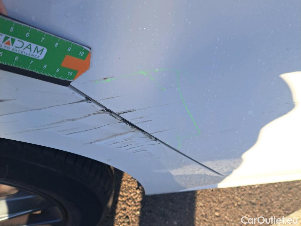  Seat  Leon SEAT León / 2016 / 5P / berlina con portón 1.5 TSI 95kW (130CV) St&Sp Style Visio Edition #13